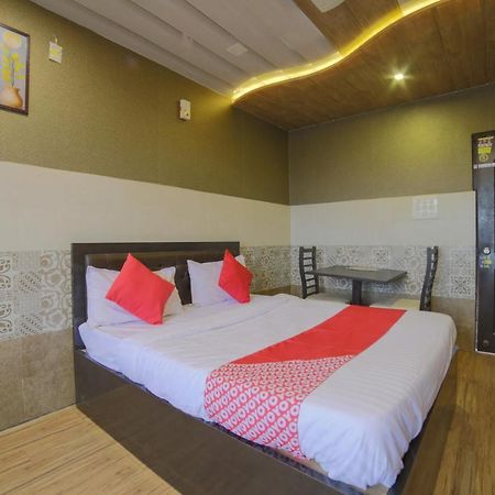 Oyo Flagship Hotel Chandani Raipur  ภายนอก รูปภาพ