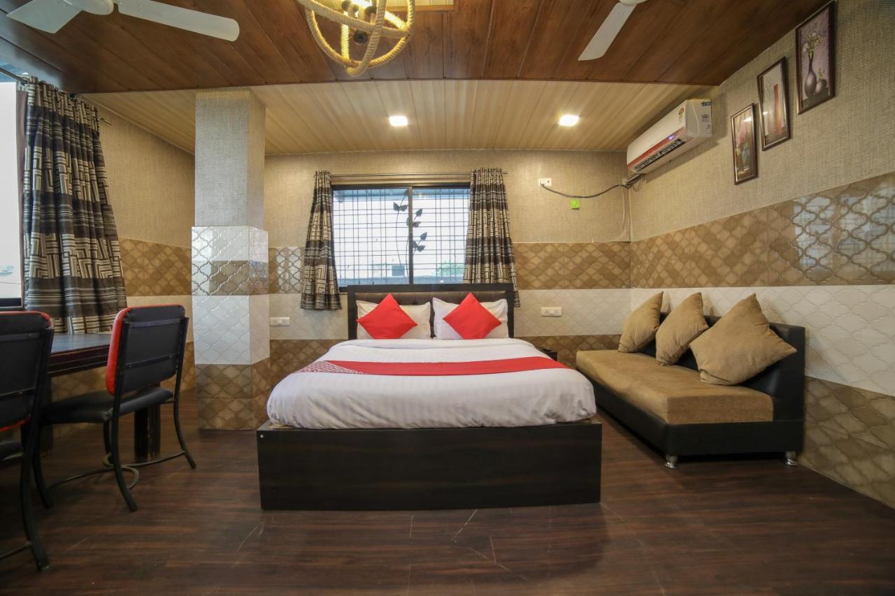 Oyo Flagship Hotel Chandani Raipur  ภายนอก รูปภาพ